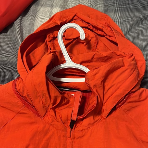 Nike oversized Vintage Wind breaker. - Picture 3 of 3